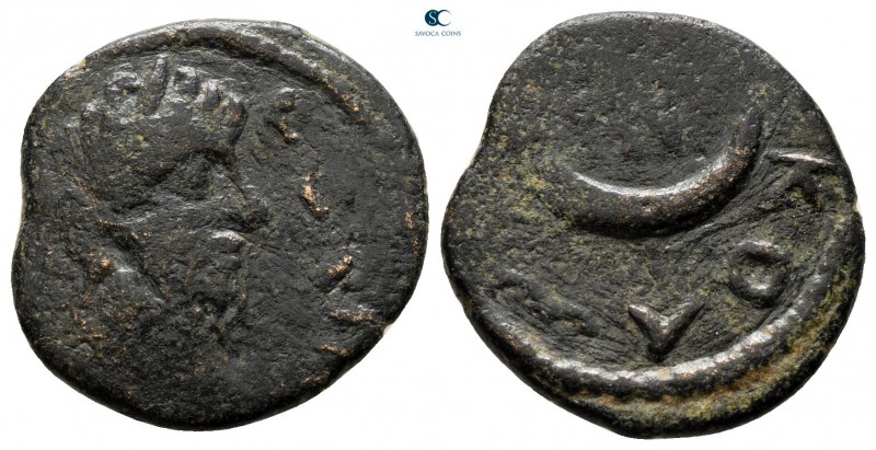 Mesopotamia. Carrhae. Caracalla AD 198-217. 
Bronze Æ

17 mm, 3,45 g



n...