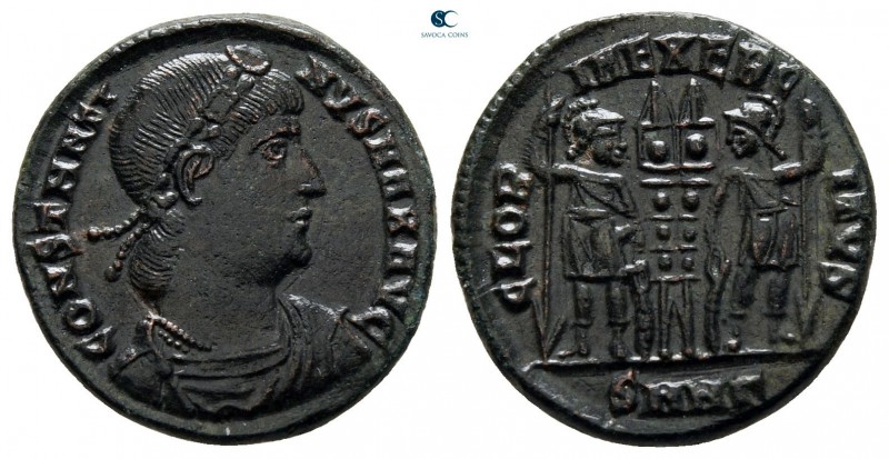 Constantine I the Great AD 306-337. Heraclea
Follis Æ

15 mm, 2,33 g



v...