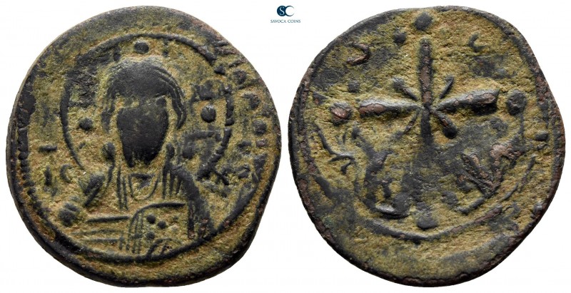 Nicephorus III Botaniates AD 1078-1081. Constantinople
Anonymous Follis Æ

23...