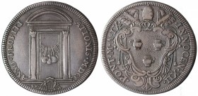 Innocenzo XII (1691-1700). Roma, testone con porta santa, giubileo 1700 anno IX. AG gr.9,02. MIR 2174/1; Mun. 37. BB