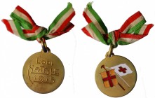 Lodi. WWI medaglia Croce Rossa, natale 1915. bronzo dorato con smalti integri e nastrino tricolore. gr.4,15 mm 21,5