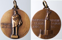 Trieste. Medaglia 1966 monumento a Nazario Sauro. Commemorativa Capodistria 1935. AE gr. 10 mm 28,6
