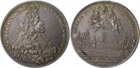 (151) Altdeutsche Munzen und Medaillen, NURNBERG, STADT. Doppelter Reichstaler ND (nach 1683), mit Titel Leopolds I., Stadtansicht von Westen, daruber...