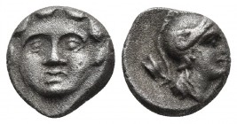 Pisidia, Selge, ca. 300-190 BC, AR obol
Facing gorgoneion.
Helmeted head of Athena right, behind astragalos
SNG COP 246. 9.2mm / 0.9g