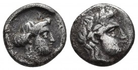 Lesbos, Mytilene, ca 400-350 BC, AR diobol
Laureate head of Apollon right
Female head right, M-Y behind 
SNG COP 367. 
10.7mm / 1.2g