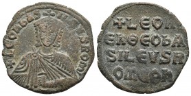 Leo VI 886-912 AD, AE follis, Constantinople Mint, 886/912 AD
+LϵOnbAS-ILϵVSROM' ,Crowned bust of Leo facing, with short beard, wearing chlamys, holdi...