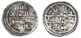 ACUÑACIONES HISPANO-ÁRABES. AlMORÁVIDES. Quirate. Ischak ibn Ali (540-541 H). S/C. S/F. AR 0,95 g. 10 mm. V-1900. MBC.