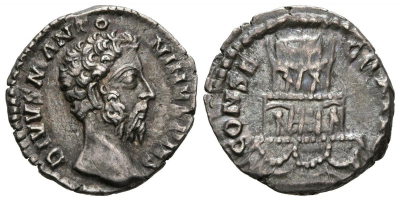 DIVO MARCO AURELIO. Denario. (Ar. 2,29g/18mm). 180 d.C. Roma. Anv: DIVVS ANTONIN...
