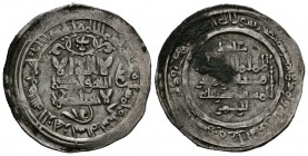 CALIFATO DE CORDOBA. Al-Hakam II. Dirham. (Ar. 2,95g/24mm). 352H. Madinat al-Zahra. (Vives 450). Con Abd al-Rahman en IIA. MBC. Oxidación.
