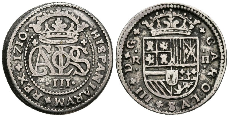 CARLOS III, el Pretendiente (1700-1714). 2 Reales. (Ar. 4,84g/27mm). 1710. Barce...