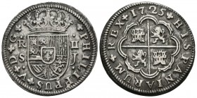 FELIPE V (1700-1746). 2 Reales. (Ar. 5,79g/28mm). 1725. Sevilla J. (Cal-2019-960). MBC+.