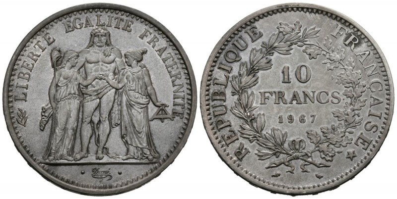 FRANCIA. 10 Francs. (Ar. 25,05g/37mm). 1967. (Km# 932). EBC+. Bonita pátina.