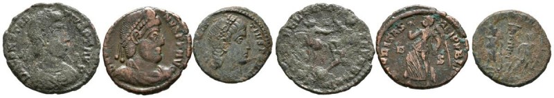 IMPERIO ROMANO. Lote compuesto por 3 bronces pequeños pertenecientes al emperado...