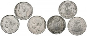 CENTENARIO DE LA PESETA. Interesante conjunto de 3 monedas de 1 Peseta acuñadas en el reinado de Alfonso XIII en los años 1899, 1900 y 1901. Diferente...