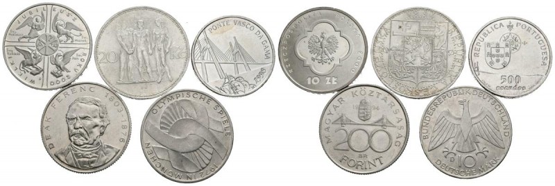 MONEDAS EXTRANJERAS. Conjunto de 5 monedas europeas de plata, de diferentes país...