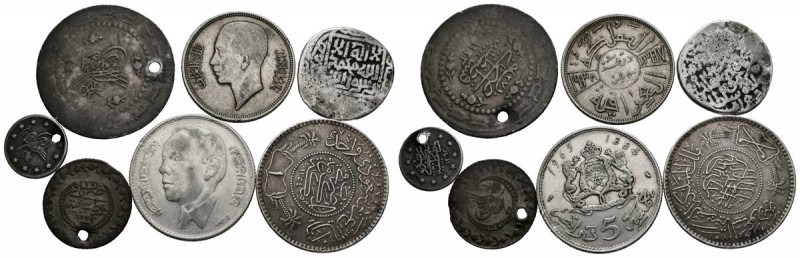 MONEDAS EXTRANJERAS. Conjunto de 7 monedas árabes de plata diferentes países, mó...
