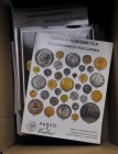 CATALOGOS DE SUBASTA. Magnífica colección formada por 50 catálogos de Aureo & Calicó con ediciones impresas desde 1999 a 2020. Incluye los catálogos d...