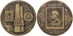 Medal autorstwa Józefa Stasińskiego z 1987 roku wydany z okazji Międzynarodowej Wystawy Filatelistycznej PRL-ZSRR, Zielona Góra 1987, w związku z obch...