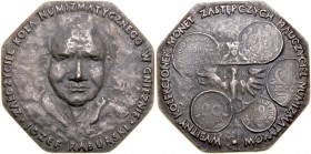 Medal odlany ku czci Józefa raburskiego, założyciela koła numizmatycznego w Gnieźnie.