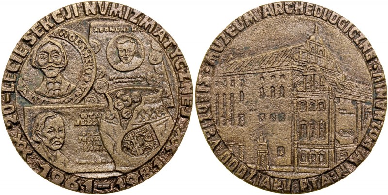 Medal odlewany z 1981 roku wydany z okazji XX lecia Sekcji Numizmatycznej PTAiN ...