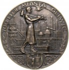Plakieta autorstwa J. Wysockiego z 1950 roku, odlana z okazji 700-lecia miasta Gliwic.