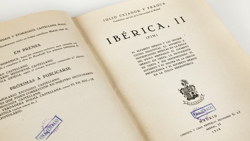 EL ALFABETO IBERICO Y LAS INSCRIPCIONES NEOLITICAS. Author: D. Julio Cejador y F...