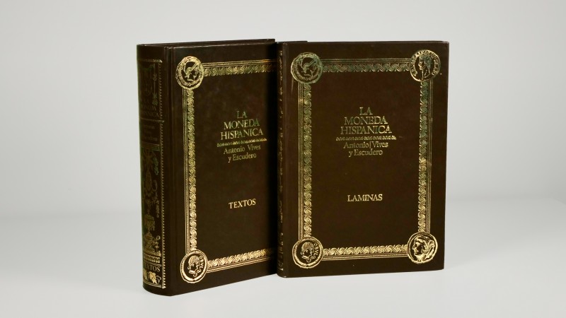 LA MONEDA HISPÁNICA. Author: Antonio Vives y Escudero, Edition: 1992. 2 Vols. Te...