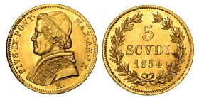 ITALIA. ROMA. Pio IX (1846-1870) - Da 5 scudi 1854/IX. Busto a s. con mozzetta e stola. R/ Valore e data in corona di alloro. Gig. 9 g. 8,67 Impercett...