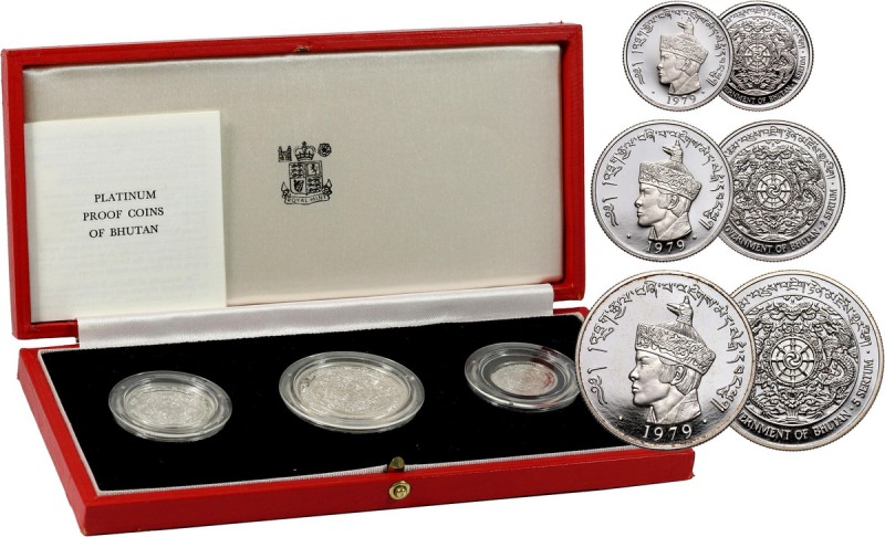 Bhutan, Jigme Singye Wangchuk, set of 3 platinum coins from 1979, proof Proof se...