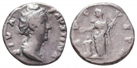 DIVA FAUSTINA I (Died 140/1). Denarius. Rome.

Condition: Very Fine

Weight: 2.9 gr
Diameter: 16.4 mm