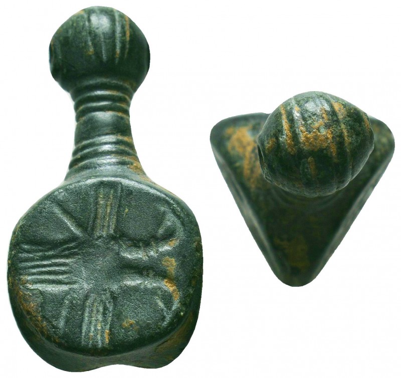Byzantine Stamp Seal !!!

Condition: Very Fine

Weight: 4.3 gr
Diameter: 35...