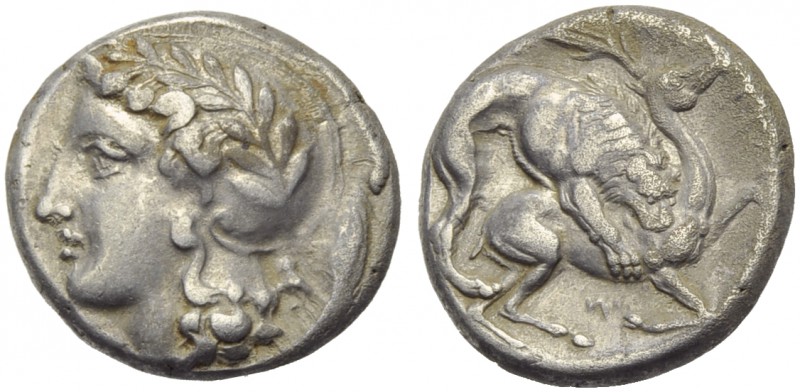 Lucania, Velia, Didrachm, c. 440-400 BC; AR (g 7,56; mm 19; h 7); Head of Athena...