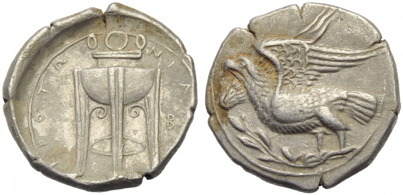 Bruttium, Croton, Stater, c. 350-300 BC; AR (g 7,87; mm 23; h 1); Eagle standing...