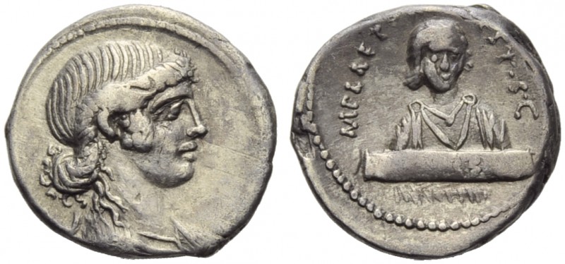 M. Plaetorius M.f. Cestianus, Denarius, Rome, 69 BC; AR (g 3,74; mm 18; h 6); Dr...
