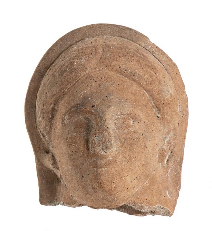 RITRATTO VOTIVO VELATO
 IV - II secolo a.C.; alt. cm 16,5; PROVENIENZA Collezio...