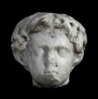 RITRATTO IN MARMO DI FANCIULLO
 I secolo d.C.; cm 24 x 24; Ritratto di un fanciullo dell'età approssimativa di 5/8 anni, con orecchie ad ansa e capig...