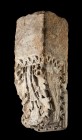 MENSOLA IN MARMO CON DECORAZIONI VEGETALI 
 II - III secolo d.C.; alt. cm 45; lungh. cm 15; spessore cm 17; PROVENIENZA Collezione privata, Roma.