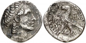 Egipto Ptolemaico. (53-52 a.C.). Ptolomeo XII, Neo Dionisos (80-58/55-51 a.C.). Tetradracma. (S. 7947 var) (BMC. VI, pág. 116, nº 32). 12,42 g. MBC.