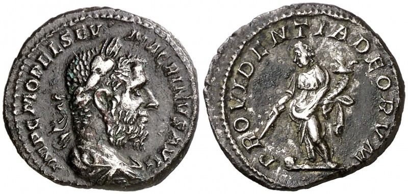 (218 d.C.). Macrino. Denario. (Spink 7361) (S. 108b) (RIC. 80). 3,62 g. MBC+