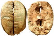 China. (c. 850 a.C.). Dinastía Zhou. Moneda concha en hueso. (D.H. 1.2) (Schjöth A-7). 1,79 g. MBC+.