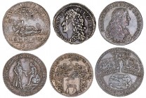 Lote de 5 jetones europeos de Edad Moderna (s. XVI-XVII), más una moneda escocesa 1689. Total 6 piezas. A examinar. MBC-/MBC+