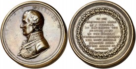 Gran Bretaña. (1815). Arthur Wellington. Victorias del duque de Wellington. Caja circular de dos tapas, con cuerpo central. (Eimer (1987) 1075). Raro....
