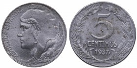 1937. II República (1931-1939). 5 Centimos . Ae. Tres puntos de exceso de metal. SC. Est.30.