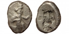 Achaemenid Kingdom. Darios I to Xerxes II. Ca. 485-420 B.C. AR Siglos. Sardes mint.
 Persian king or hero, wearing kidaris and kandys, quiver over sho...