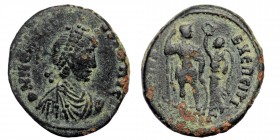 Honorius (393-423) Antioch AE19 Follis 
DN HONORIVS PF AVG pearl-diademed, draped and cuirassed bust right 
VIRTVS EXERCITI emperor standing left, hea...