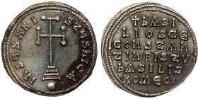 Basil I the Macedonian, with Constantine AD 867-886. Struck circa AD 868-879. Constantinople Miliaresion AR
IҺSЧS XRI-SτЧS NICA, cross potent set on t...