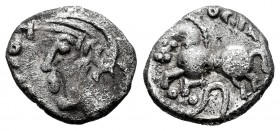 Central Gaul. Sequani. Quinarius. Century I BC. Togirix. (Lt-5550). Anv.: TO(GIRIX). Stylized head helmeted to left.. Rev.: Stylized horse lef, above ...
