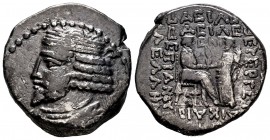 Kingdom of Parthia. Vardanes I. Tetradrachm. 38-46 AD. Seleukeia on the Tigris. (Sellwood-64.25). (Shore-351 var). Anv.: Diademed bust left . Rev.: Va...