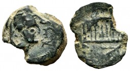 Malaka. Cuadrante. 200-20 BC. Malaga. (Abh-1738). Anv.: Right Vulcan head, front Punic legend type B. Rev.: Tetrastyle temple. Ae. 3,69 g. Irregular e...