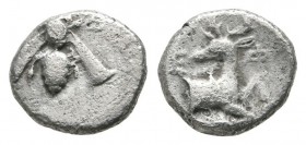 Obol AR
Ionia, Ephesos c. 390-380 BC
10 mm, 0,77 g